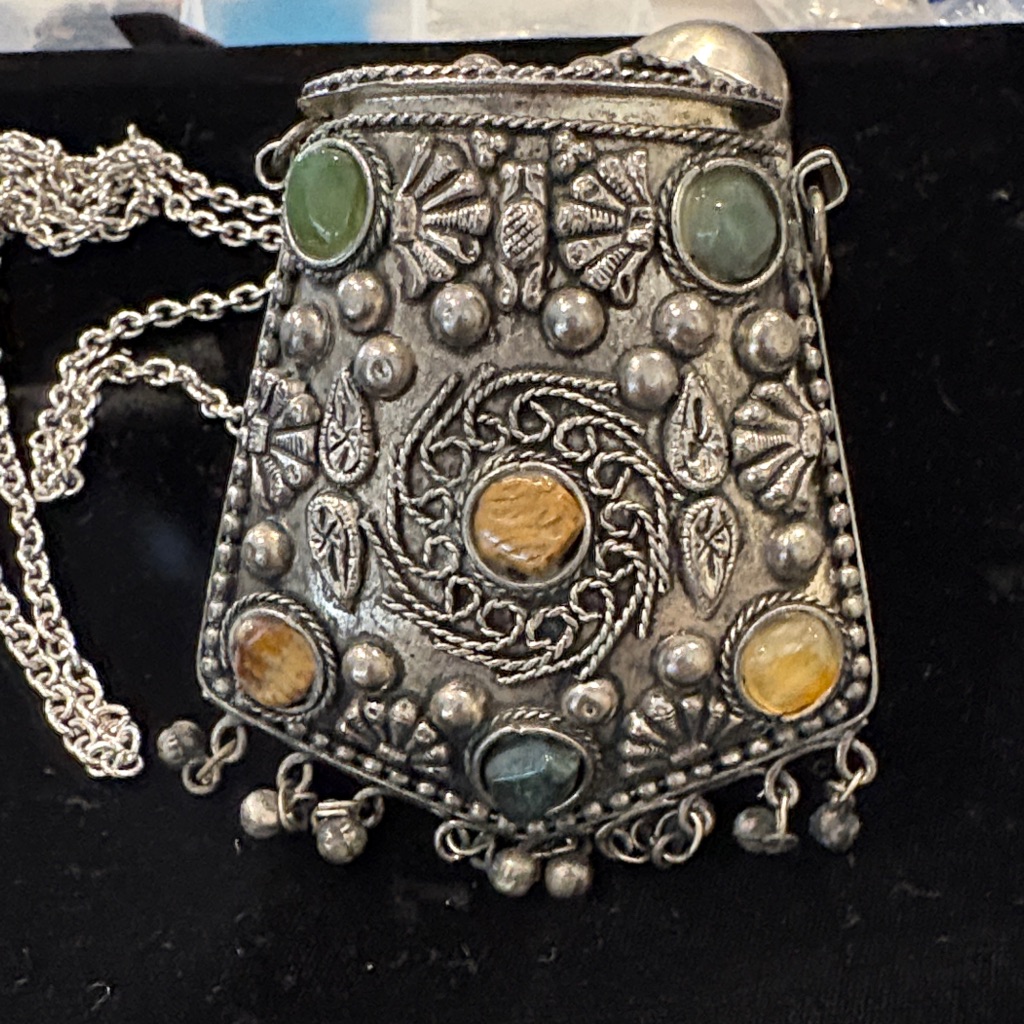 Bohemian Multi-Stone Silver Pendant Crossbody Bag 32”